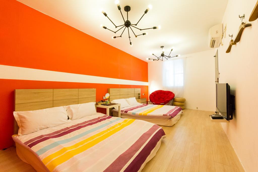 South Traveller Apartment Tainan Bagian luar foto